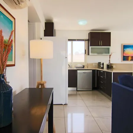 Seaside Luxury Flat Perivolia