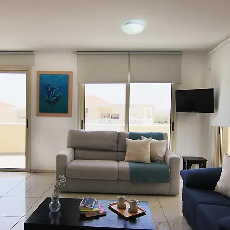 Seaside Luxury Flat Perivolia