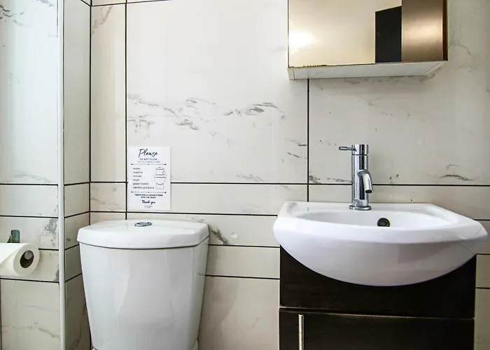 아파트 Seaside Luxury Flat 페리볼리아