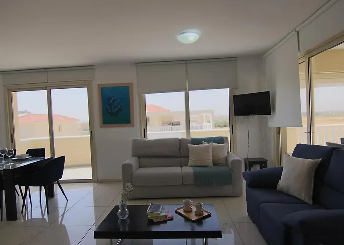 Seaside Luxury Flat *