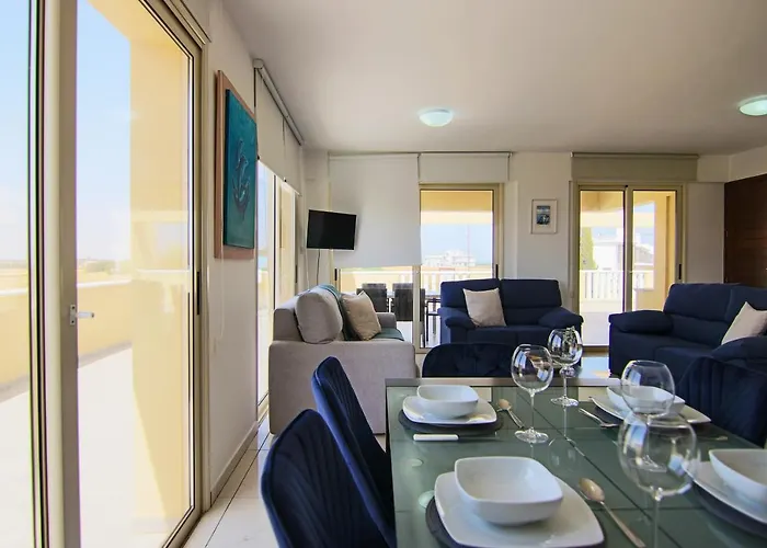 Seaside Luxury Flat 아파트