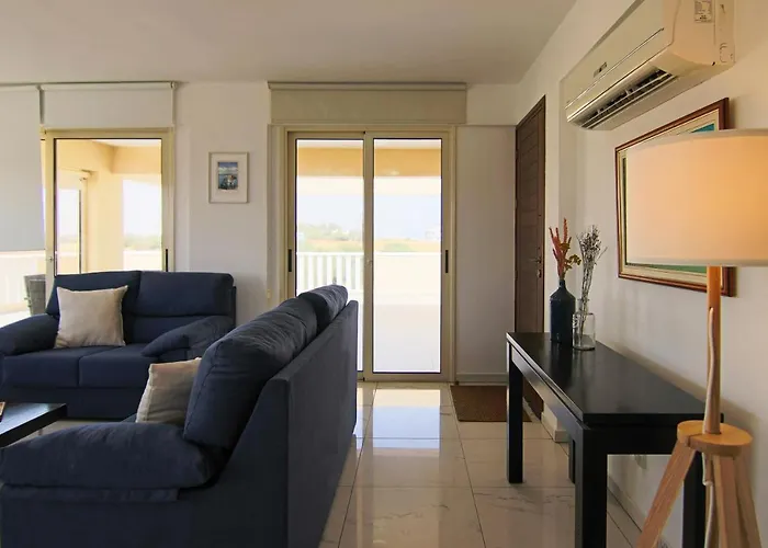 Seaside Luxury Flat 아파트 페리볼리아